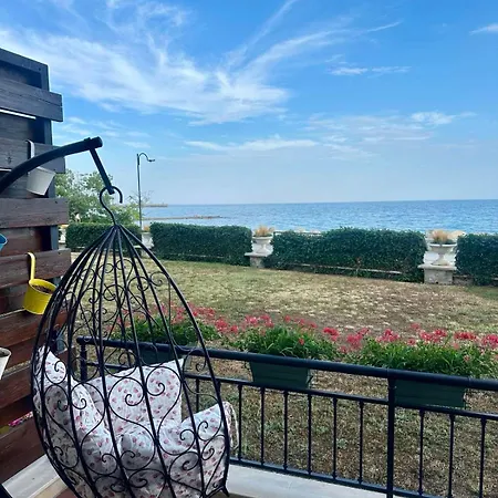 La Veranda Apartment, Complex Carpe Diem, Free Parking & Swimming Pool Balcic