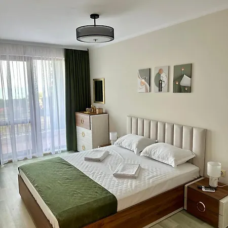La Veranda Apartment, Complex Carpe Diem, Free Parking & Swimming Pool Apartment Balchik