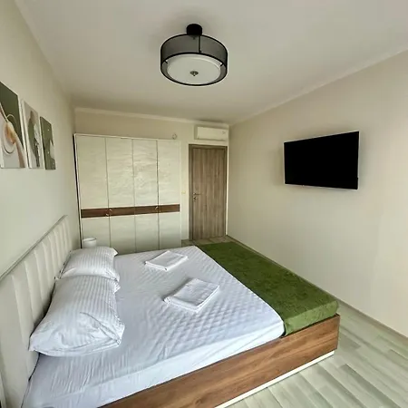 La Veranda Apartment, Complex Carpe Diem, Free Parking & Swimignpool * 巴尔奇克