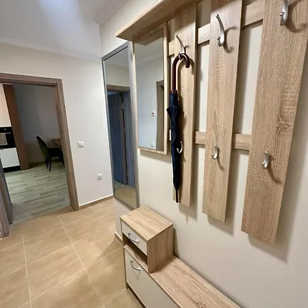 La Veranda Apartment, Complex Carpe Diem, Free Parking & Swimming Pool Μπαλτσίκ