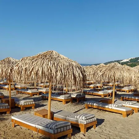 La Veranda Apartment, Complex Carpe Diem, Free Parking & Swimignpool 公寓