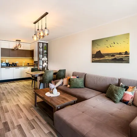 Apartament La Veranda Apartment, Complex Carpe Diem, Free Parking & Swimming Pool Balcic