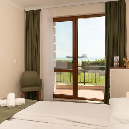 La Veranda Apartment, Complex Carpe Diem, Free Parking & Swimming Pool * Balchik