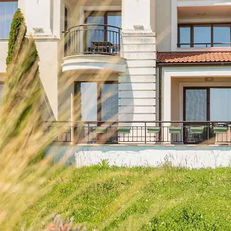 Apartment La Veranda Apartment, Complex Carpe Diem, Free Parking & Swimming Pool