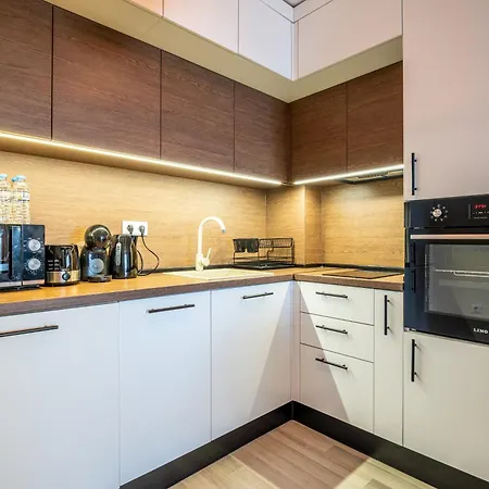 La Veranda Apartment, Complex Carpe Diem, Free Parking & Swimming Pool Apartment