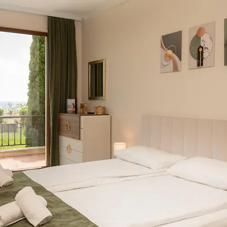 La Veranda Apartment, Complex Carpe Diem, Free Parking & Swimming Pool Balchik