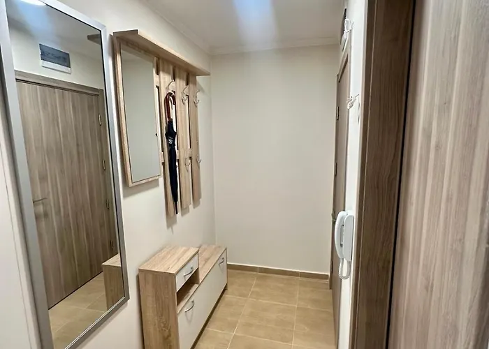 La Veranda Apartment, Complex Carpe Diem, Free Parking & Swimignpool *